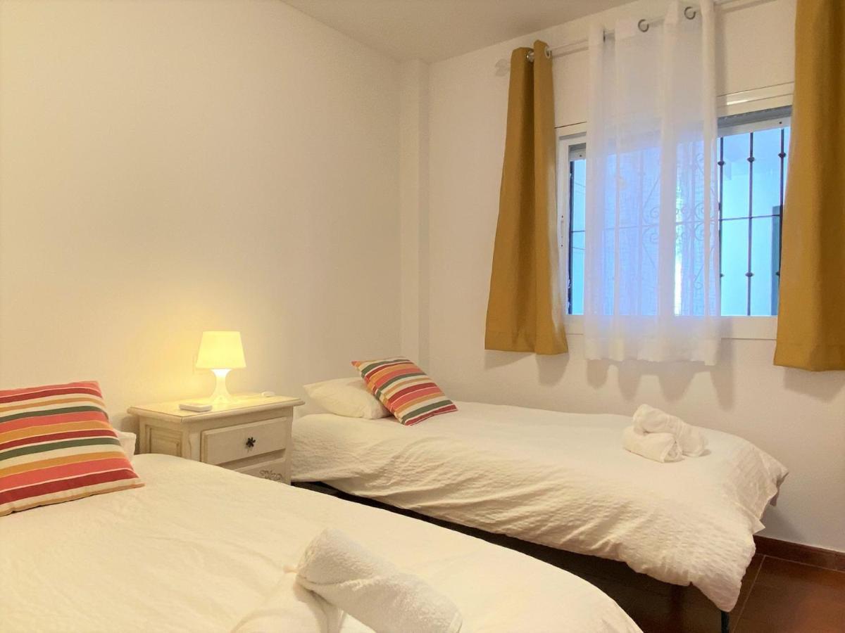 Valparaiso 1B Burriana Beach Casasol Nerja Bagian luar foto