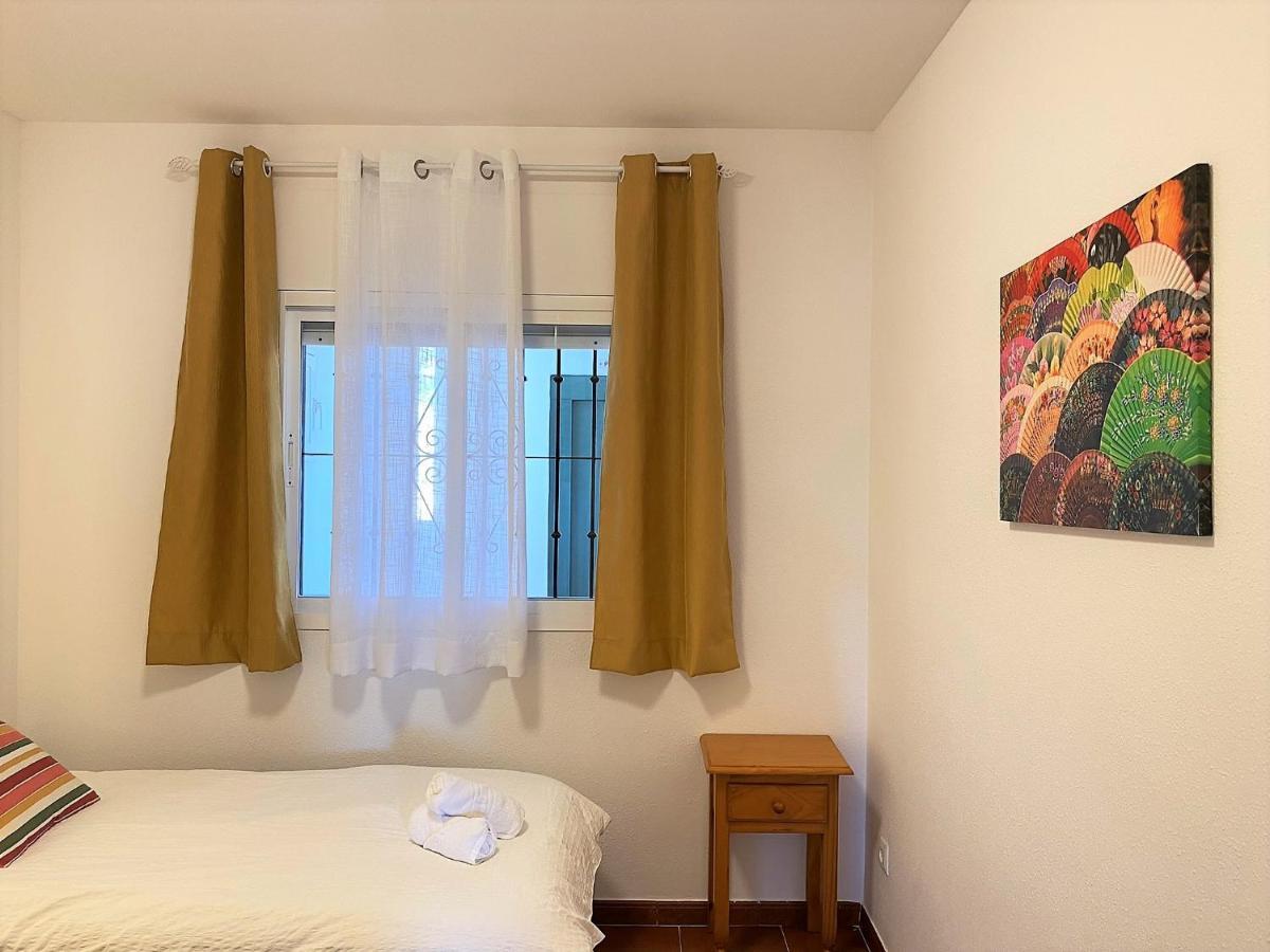 Valparaiso 1B Burriana Beach Casasol Nerja Bagian luar foto